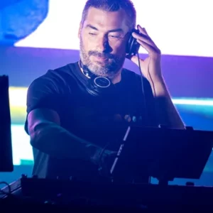 concert-laurent-wolf-ombrière-dj-scène